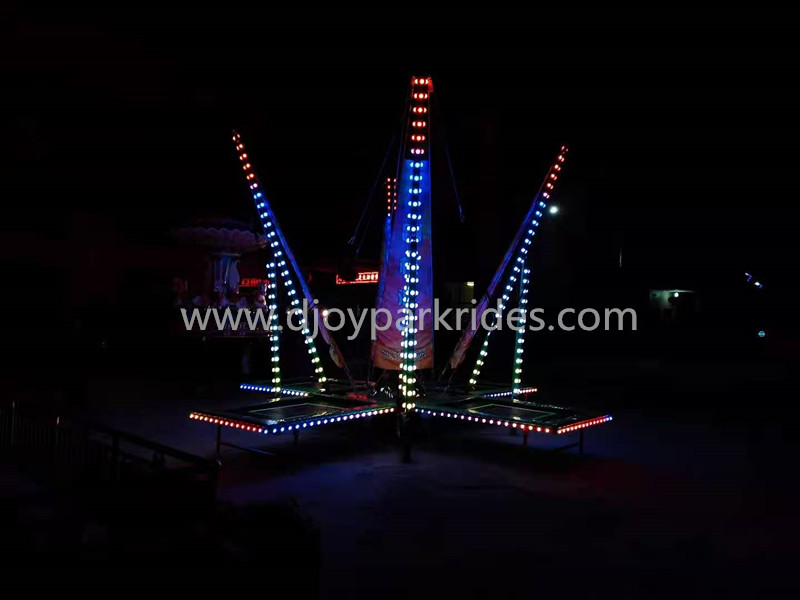DJBTR41 Cheap mobile 4 persons bungee with colorful lights